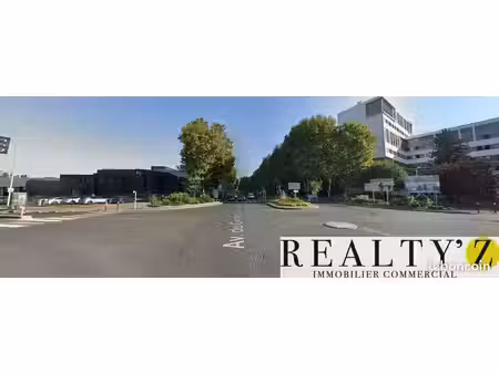 local commercial 633 m²