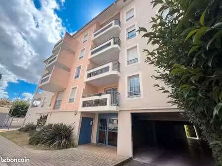 appartement t2 résidence parking