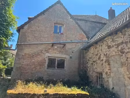 propriété 8 pièces 218 m²