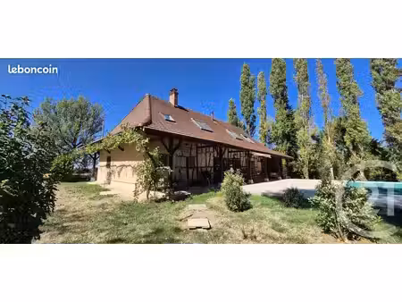 maison 6 pièces 181 m²