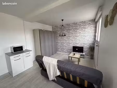 studio au pied du tram