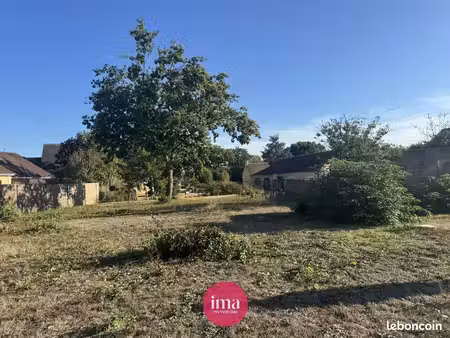 terrain 649 m² saint-pavace