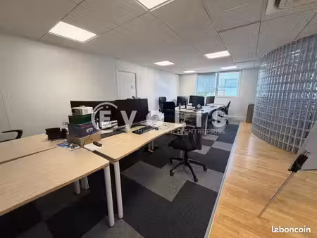 bureaux 33 m²