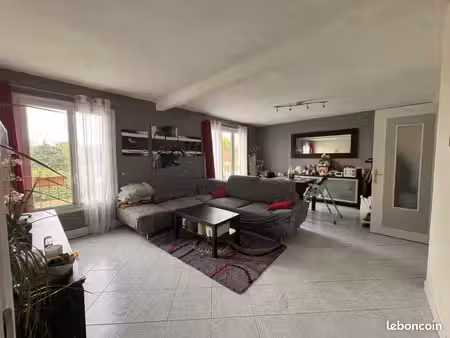 appartement 3 pièces 76 m²