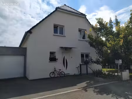 maison 110m²  4 chambres  au calme