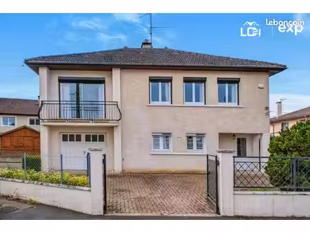 maison 6 pièces 97 m²