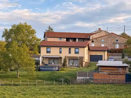 maison contemporaine 2022 – 200 m² – vue exceptionnelle