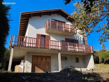 vente maison comprenant 2 appartements