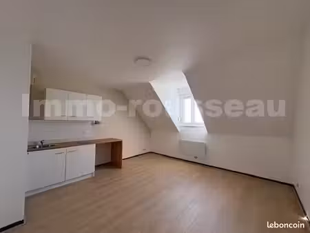 studio 1 pièce 22 m²