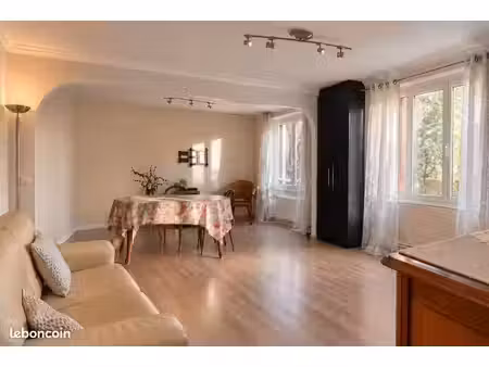 appartement 3 pièces 65 87 m2 deuil la barre traversant résidence les tourelles