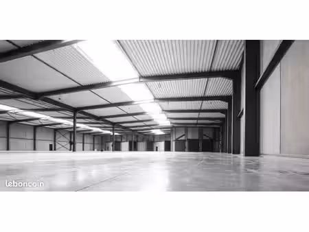 a louer entrepôt 674 m²