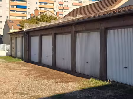 garage / box de stockage boucicaut - location