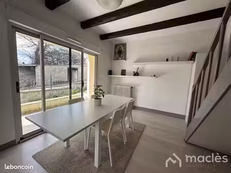 maison 5 pièces 76 m²