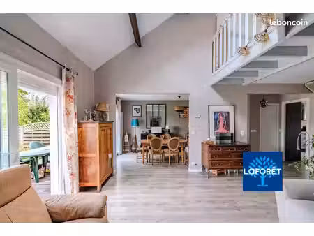 maison 5 pièces 106 m²