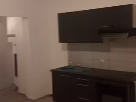 location f3