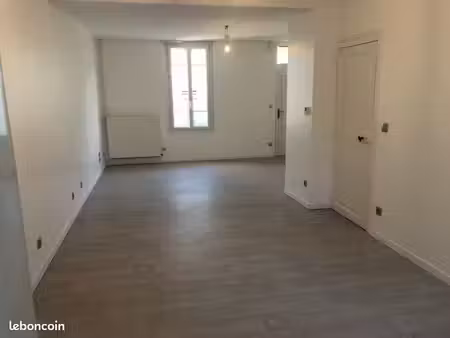 location maison quartier jardin des plantes prémartine yzeuville