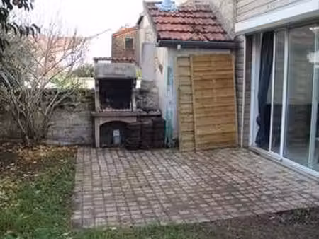 studio meublé 28 m2 avec mezzanine
