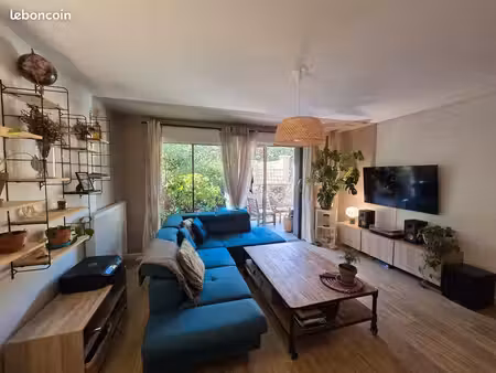 joli appartement 2 pièces avec garage  terrasse et d’un jardinet
