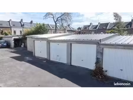 lot de deux garages