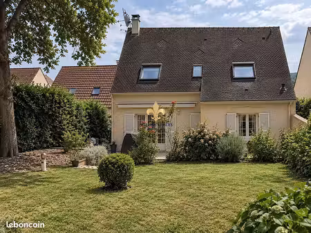 maison 7 pièces 138 m²
