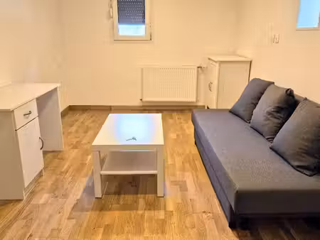appartement 1 pièce 10 m²