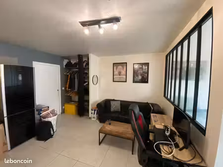 appartement rdc 2 pièces 34m2  2 places parking +cave
