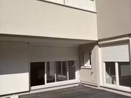 t2 59 m² rez-de-jardin avec jardin 40 m² et terrasse bois 30 m² – vaux-le-pénil