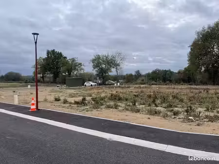 terrain de 471 m² à chanteloup