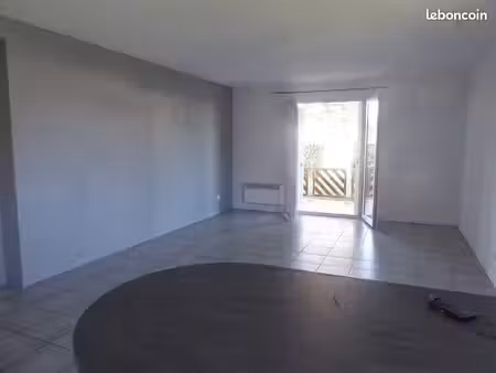 appartement dans résidence