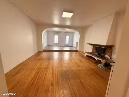 castres centre – grand appartement en duplex de 150 m²