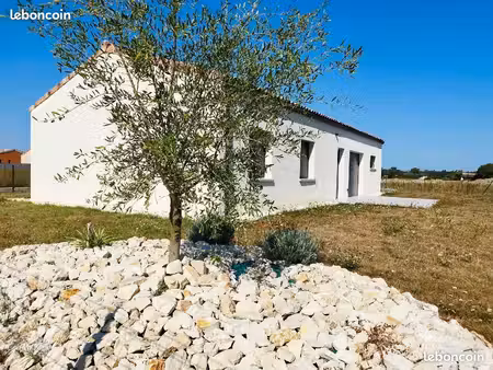 maison individuelle 4 pièces 93m² climatisée avec garage