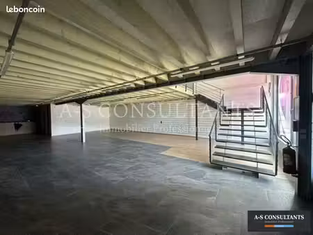 local commercial 530 m² chambéry