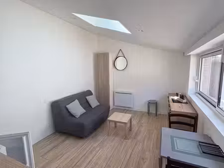 studio meublé
