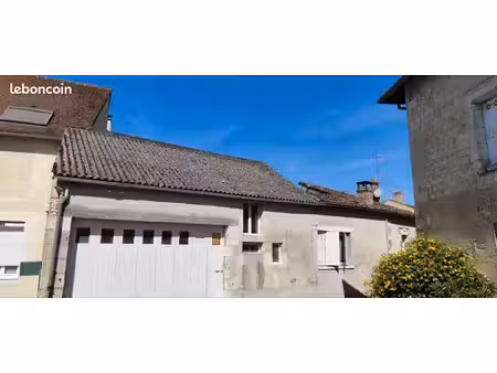 vends maison de ville 100m2  3 chambres