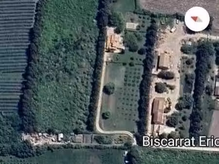 terrain 950 m2