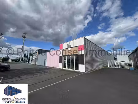 local commercial 412 m²