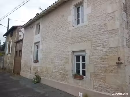 location maison sainte neomaye