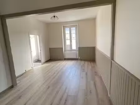 maison de ville avec jardin – 2 chambres – thouars