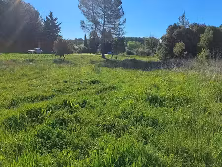 vente terrain 330 m² à lambesc (13410)  215 000 €