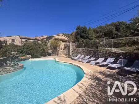 vente maison de village 7 pièces