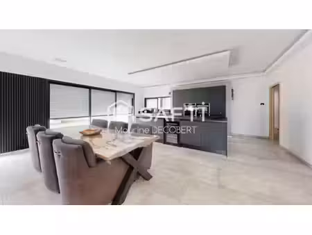 superbe plain pied 4 chambres aux prestations haut de gamme