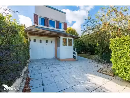 maison 6 pièces 122 m²