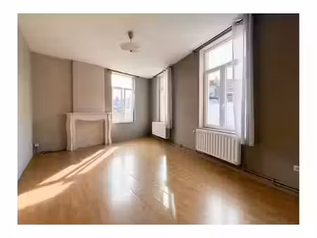 appartement à louer à avenue albert et elisabeth 2 nivelles (vbe78285)