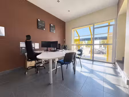 vente ateliers et bureaux les essarts  118m² 6 pièces 156 800€ avec terrasse