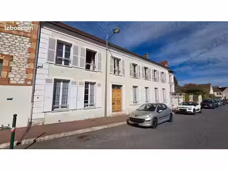 maison 7 pièces 229 m²