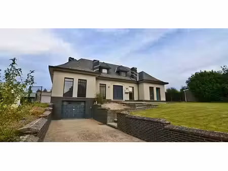 villa-manoir à vendre à wellen pour € 399.000 avec 3 chambres à coucher