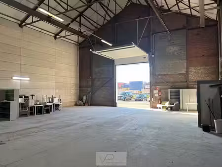 ruim magazijn van 340m2 vlakbij antwerpen