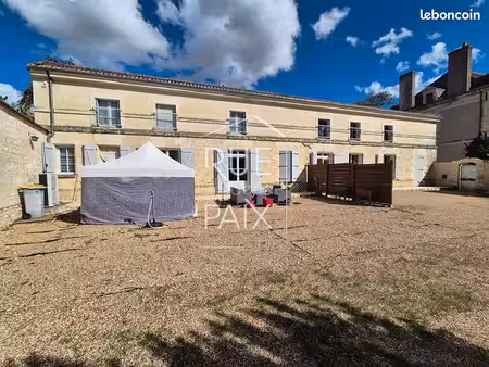 maison 6 pièces 280 m²