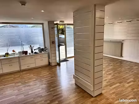 local commercial / bureaux 150 m² – av. g. clemenceau – cluses
