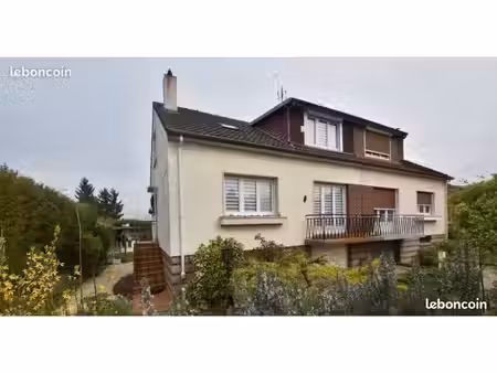 maison 130 m² trois chambres véranda  garage terrasse